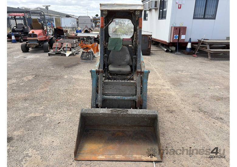 Toyota Huski 4SDK4 Wheeled Skid Steer