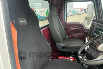 2019 Mack CMHR Trident Prime Mover