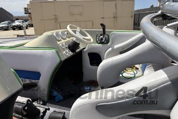 2009 Genesis Warrior 22FT Speed Boat