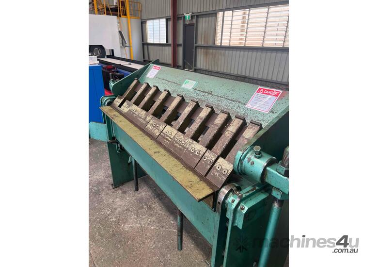 Australian Made 1250mm x 2mm Manual Panbrake