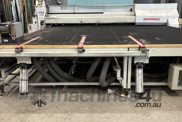 Intermac Glass cutting table