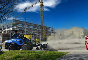 Multione NEW 8.4K Turbo S mini loader