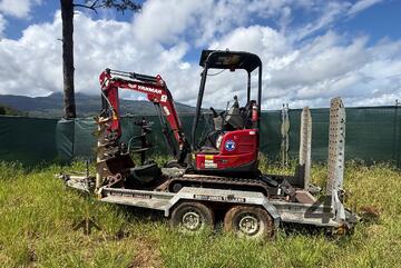YANMAR Mini Excavator 1.7T VIO17-PR 2022 / Brian James Trailer - Digger Plant2 3.2m x 1.7m 3.5t