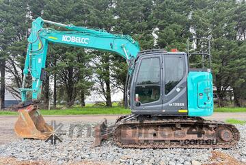 Kobelco 2021   SK135sr-7