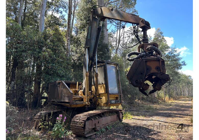 1989 Caterpillar E200B Logging Harvester