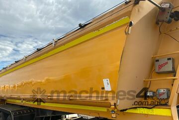 1996 Boomerang Quin Axle End Tipping Dog Trailer