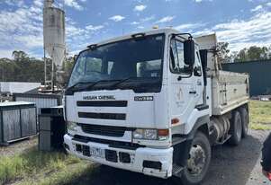 2007 Nissan UD CW385 Tipper 50,000kg