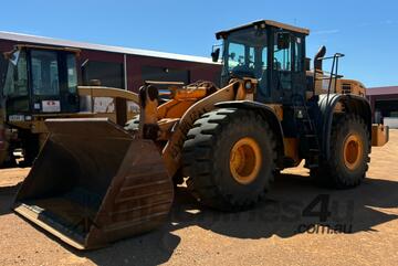 2014 Hyundai HL770-9 Articulated Wheeled Loader