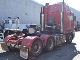 2007 KENWORTH K104B WRECKING - picture1' - Click to enlarge