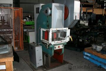 Tos Inclineable 40 Ton Press with Full Air Clutch!