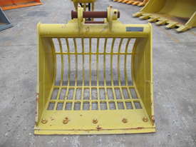 2017 SEC 12ton Sieve Bucket (Mud) CAT312 - picture0' - Click to enlarge