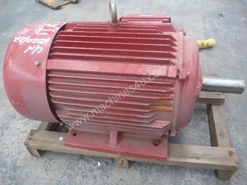 NEVER USED CMG 10HP 3 PHASE ELECTRIC MOTOR/ 715RPM
