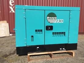 Denyo Air Screw Compressor 130 CFM - Made in Japan - picture1' - Click to enlarge