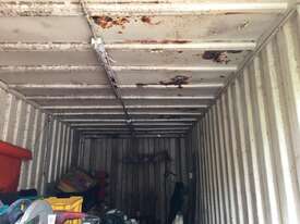 20' Shipping container - picture0' - Click to enlarge