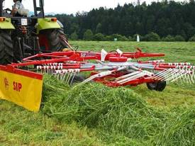 SIP Star 470/13 Single rotor rake  - picture0' - Click to enlarge