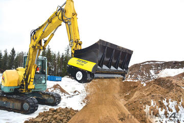 REMU XO2150 SKID STEER CROSSOVER BUCKET (3T)