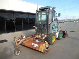 Venieri VF1.33 Wheel Loader / Sweeper - picture2' - Click to enlarge