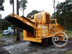 Bandit 1680 Wood Chipper Forestry Equipment - picture0' - Click to enlarge