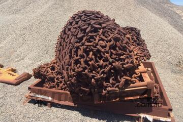 Wheel Loader Tyre Chains - Approximately 75%  