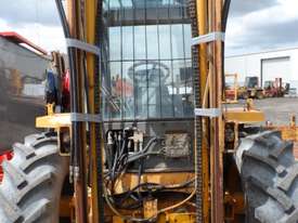 JCB 926B All Terrain Forklift - picture0' - Click to enlarge