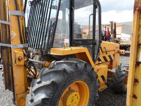 JCB 926B All Terrain Forklift - picture1' - Click to enlarge