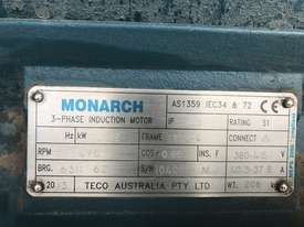 22 kw 30 hp 4 pole 415 v TECO Electric Motor - picture0' - Click to enlarge