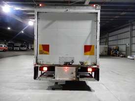 Nissan Condor Pantech Truck - picture2' - Click to enlarge