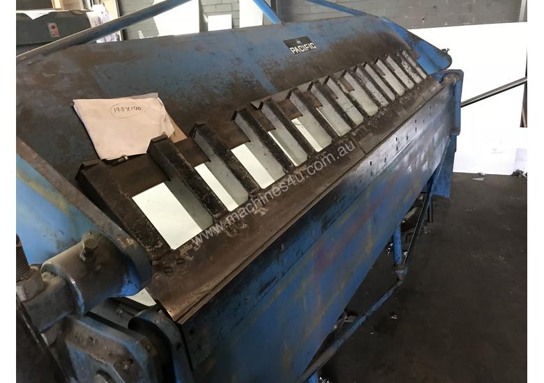 caption Just In - PACIFIC 2500mm x 1.6mm Manual Panbrake