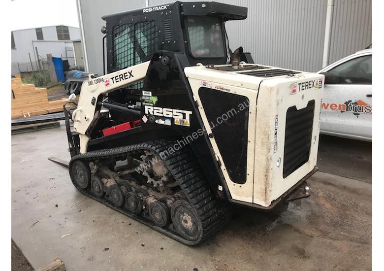 caption 2016 Terex R265 Positrack loader