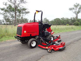 Toro GroundsMaster 4000 D Wide Area mower Lawn Equipment - picture2' - Click to enlarge