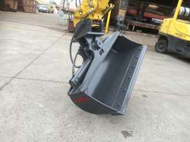 1.5T Profile 900/1000mm Tilt Bucket - picture2' - Click to enlarge