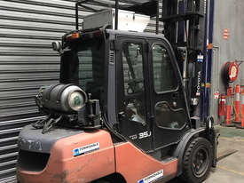 Toyota 32-8FGJ35 LPG / Petrol Counterbalance Forklift - picture1' - Click to enlarge