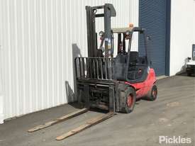 1998 Linde H35 - picture2' - Click to enlarge