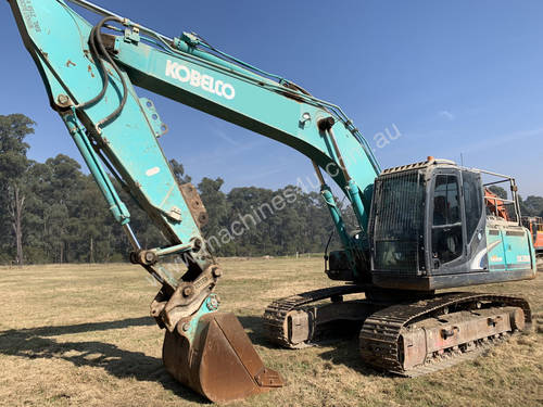 Kobelco SK200 Tracked-Excav Excavator