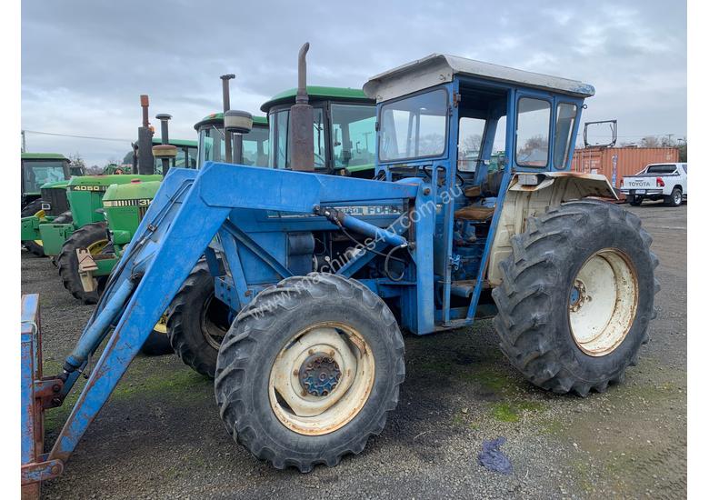 caption Ford 6600 Tractor