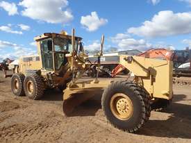 Caterpillar 12H Series II Grader - picture0' - Click to enlarge