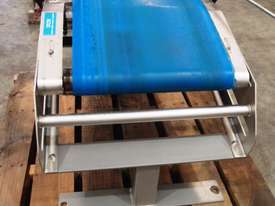 Flat Belt Conveyor, 1000mm L x 500mm W x 590mm H - picture0' - Click to enlarge