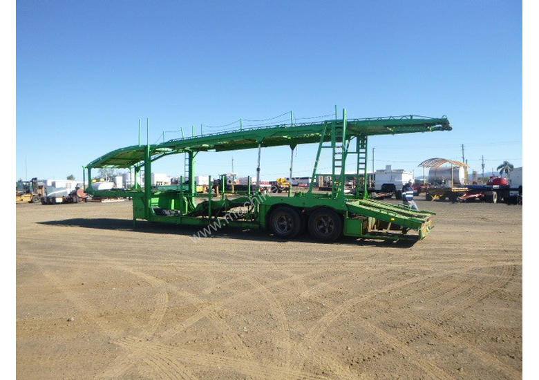 caption Unknown Semi Car Carrier Trailer