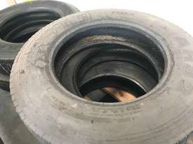 Tubeless 6 Unused Truck Tyres $200 each. Size is 9R22.5 - picture2' - Click to enlarge