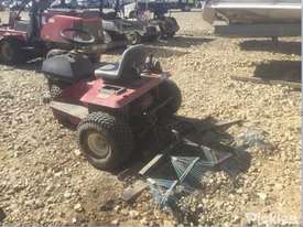 Toro Sand Pro 5020 - picture2' - Click to enlarge