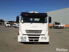 2011 Iveco Acco 2350 - picture1' - Click to enlarge