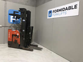 Raymond 7500 Reach Forklift Forklift - picture0' - Click to enlarge