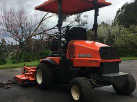 kubota ride on mower - picture0' - Click to enlarge