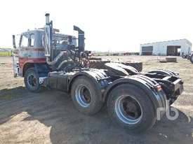 INTERNATIONAL ACCO 3070 Prime Mover (T/A) - picture2' - Click to enlarge