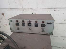 Aston Spot Welder - picture0' - Click to enlarge
