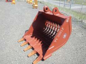 1195mm Skeleton Bucket to suit Komatsu PC200 - picture0' - Click to enlarge