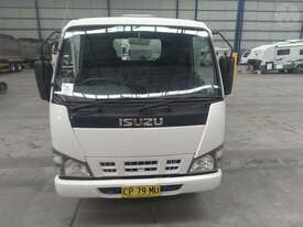 Isuzu NKR - picture0' - Click to enlarge