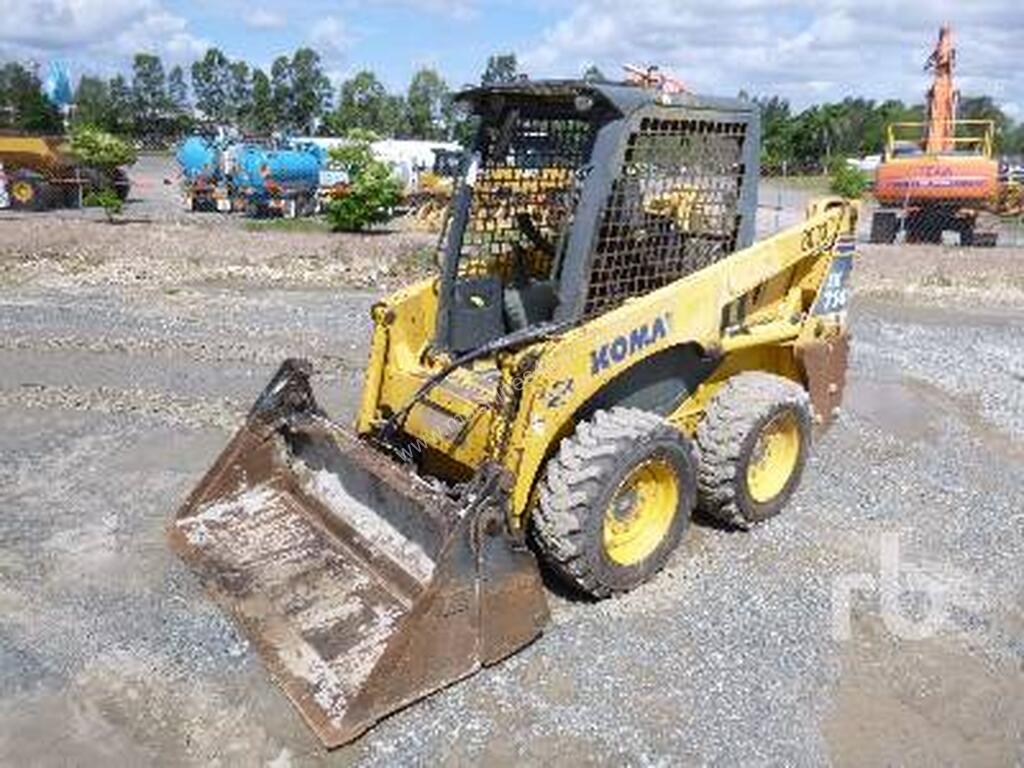 Used 2011 komatsu SK714 Skid Steer Loaders in , Listed on Machines4u