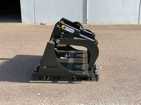 Ex-Show Skid Steer 1665mm Rock Grapple Bucket - picture0' - Click to enlarge