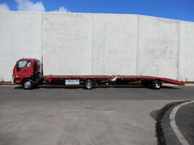 Nissan UD Car Transporter Truck - picture0' - Click to enlarge